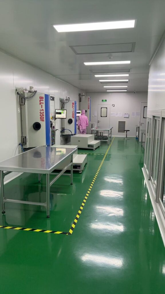 coating workshop of YOUJIA OPTICAL